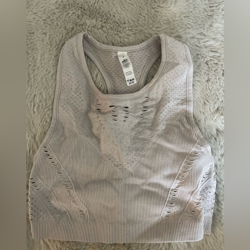 Alo yoga sports bra